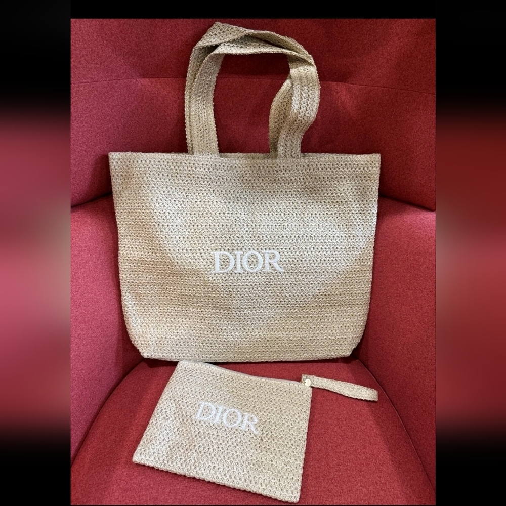 Dior Beige Woven Large TOTE and Matching Wristlet,diorlipstick Case